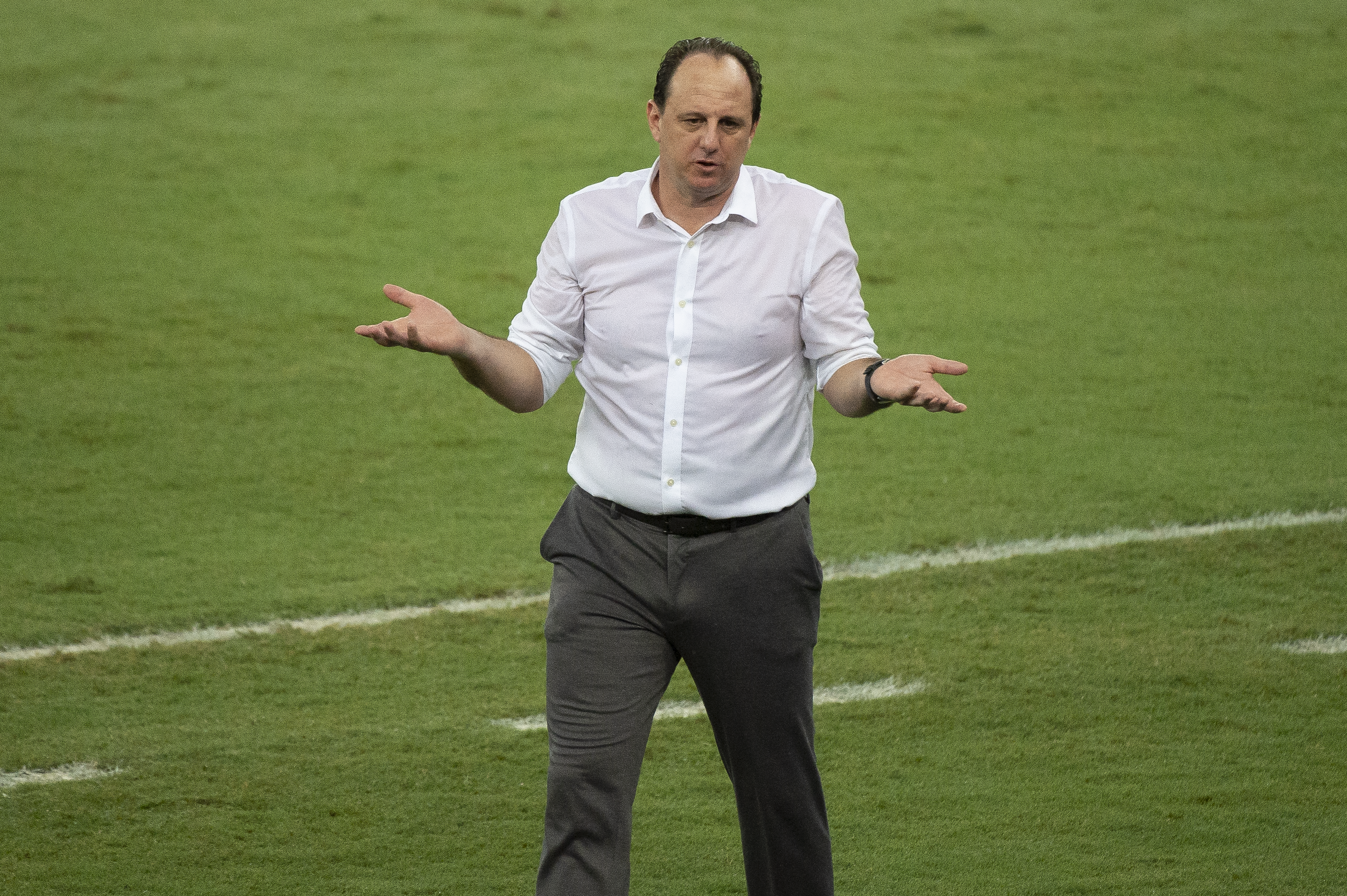 Rogério Ceni teve seus momentos de irregularidade, mas ajustou o Flamengo Rogério Ceni teve seus momentos de irregularidade, mas ajustou o Flamengo
