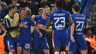 Anotou a placa? Chelsea atropela Qarabag em casa; Roma e Atlético de Madri empatam Chelsea atropelou Qarabag no Stamford Brigde
