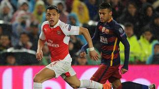 Wenger diz que PSG vai atrás de Neymar porque 'não pode' ter Alexis Sánchez Alexis Sánchez e Neymar, em Arsenal x Barcelona. Jogadores estão na mira do PSG