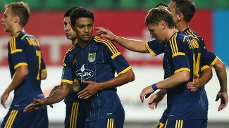 Herói do dérbi, Cleiton Xavier era sonho antigo de Nobre e parava ruas na Ucrânia