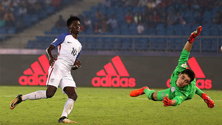 Filho de Weah faz 3, EUA goleiam Paraguai e vão às quartas do Mundial Sub-17 EUA 5x0 Paraguai pelo Mundial Sub-17