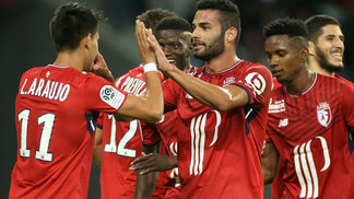 Crise no Lille pode colocar brasileiros no mercado; veja quem ficaria disponível Luiz Araújo, Thiago Maia e Thiago Mendes em jogo de pré-temporada do Lille