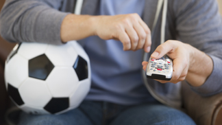 Especialista diz que Medida Provisória que permite ao mandante negociar transmissão dos jogos é inconstitucional