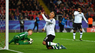 Coutinho marca pela 1ª vez na Champions, mas Liverpool vacila e só empata na Rússia; Sevilla vence e lidera No final da primeira etapa, Firmino perdeu grande chance de virar o jogo