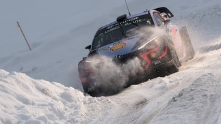 WRC - Campeonato Mundial - Rally da Suécia: Thierry Neuville vence e assume a liderança da temporada 2018 Thierry Neuville / Nicolas Gilsoul (Hyundai i20 Coupe WRC)