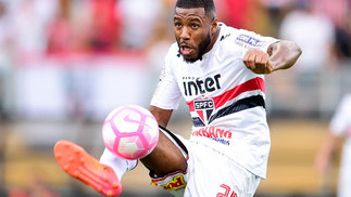 São Paulo encaminha acordo para ficar em definitivo com Jucilei Jucilei em campo contra o Botafogo