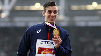 Campeão mundial dos 800m diz ter sido agredido e encerra temporada Pierre-Ambroise Bosse foi ouro no Mundial de Londres