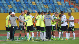 América fica no empate com o Goiás e garante manutenção da liderança América garantiu a liderança por mais uma rodada
