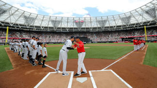 Como o escândalo de roubo de sinais estourou no Boston Red Sox Yankees e Red Sox se enfrentaram em Londres