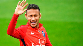 'Transferência de Neymar mudou a realidade financeira do futebol', diz Mourinho Neymar Treino PSG 06/09/2017