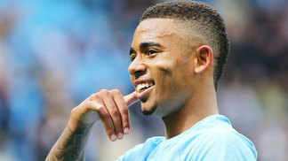 10 motivos pelos quais a estreia de Gabriel Jesus na Champions, aos 20 anos, deve ser uma 'moleza' Gabriel Jesus Comemora Gol Manchester City Liverpool Premier League 09/09/2017