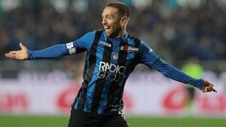 A briga que ameaça um time sensação e expõe o quanto é árduo o trabalho de técnicos Papu Gomez pode deixar a Atalanta em janeiro