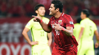 Hulk marca, mas Shanghai SIPG só empata na semifinal da Champions asiática Hulk Comemora Gol Shanghai SIPG Urawa Red Diamonds AFC Champions 27/09/2017