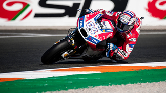 Dovizioso minimiza nona posição no grid: 'Título já era impossível antes' Dovizioso, durante treino da MotoGP em Valência
