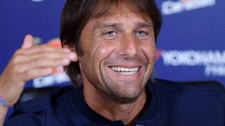 Antonio Conte não esconde desejo de voltar ao futebol italiano: 'Quero voltar logo para casa' Técnico Antonio Conte durante entrevista coletiva no Chelsea