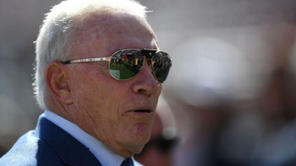 Dono do Dallas Cowboys investe nos esports e compra parte da compLexity O dono do Dallas Cowboys, Jerry Jones, agora é um dos proprietários da compLexity Gaming, organização de esports.