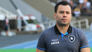 Focado nos mata-matas, Botafogo aposta novamente em time alternativo no Brasileiro Jair Ventura deixa o Campeonato Brasileiro em segundo plano