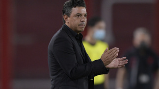 River ainda deve futebol de outros tempos, mas avança merecidamente na Libertadores