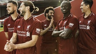 Liverpool aproveita boa fase e já lança nova camisa 1 da próxima temporada Liverpool Nova Camisa 1 New Balance 190418