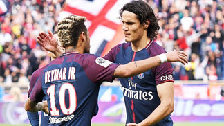 Melhores do mundo no ESPN FC 100: Suárez elogia Messi, Godín explica liderança, e Cavani fala de gols e... Neymar Cavani Neymar Comemora Gol PSG Bordeaux Campeonato Francês 30/09/2017