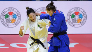 Federação Internacional de Judô anuncia novas regras para 2018 Mayra Aguiar durante luta no Mundial de judô em Budapeste