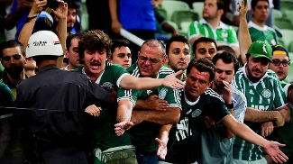A festa frustrada no Allianz Parque era previsível. O estádio só pode mudar o futuro Torcedores se revoltam com a derrota do Palmeiras nesta quarta