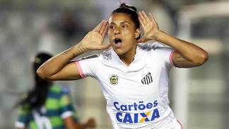 Artilheira do Brasileiro feminino, Sole Jaimes elogia estrutura do Santos: "Aqui você tem tudo" Sole Jaimes é destaque do Santos, finalista do Brasileiro feminino