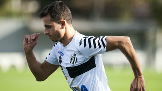 Levir descarta estreia de Nilmar contra o Coritiba: “Ainda não está pronto” Nilmar, novidade no Santos para o restante da temporada