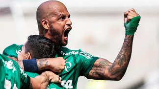 Jornal: Impressionado por briga contra o Peñarol, Nacional do Uruguai tenta contratação de Felipe Melo Felipe Melo Comemora Palmeiras Vitória Campeonato Brasileiro 16/07/2017