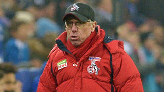 Dortmund confirma demissão de técnico holandês e já anuncia substituto Peter Stöger é o novo técnico do Borussia Dortmund