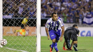 CSA vence o Tombense e conquista o acesso à Série B após 25 anos CSA está de volta à Série B