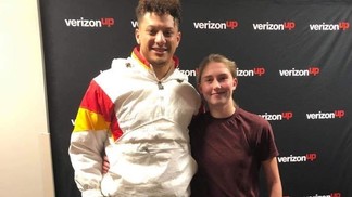 A Patrick Mahomes do futebol americano feminino Patrick Mahomes e Brooke Liebsch