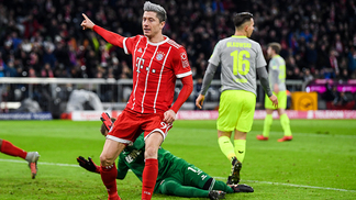 Bayern fura retranca, bate lanterna e amplia vantagem na liderança da Bundesliga Robert Lewandowski anotou o gol da vitória do Bayern sobre o Colônia