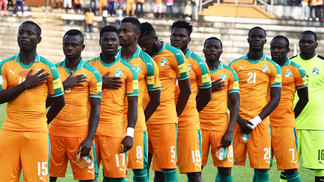 Pegando fogo! Veja o que cada seleção africana precisa para ir à Copa do Mundo Costa do Marfim Hino Gabão Eliminatórias Copa-2018 05/09/2017