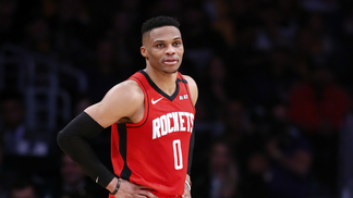 Curti: A mudança de Westbrook - dos três pontos para o garrafão Russell Westbrook em ação pelo Houston Rockets.
