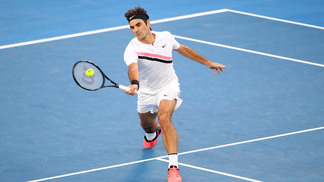 Federer supera bom começo de Berdych e vai à semi pela 14ª vez no Australian Open Federer busca mais um título de Grand Slam