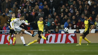 Com recorde de Ronaldo, Real Madrid vence Borussia Dortmund; Tottenham bate Apoel Cristiano Ronaldo atingiu mais uma marca na carreira