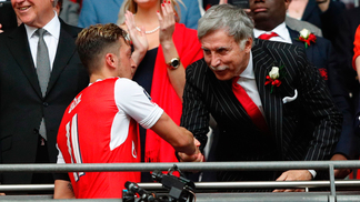 Acha a situação do Arsenal ruim? Muito pior é a dos outros times de seu dono Stan Kroenke, dono do Arsenal