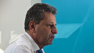 Rodolfo Landim não dá coletiva e seleciona a quem concede entrevista. Por quê? Rodolfo Landim, candidato à presidência do Flamengo