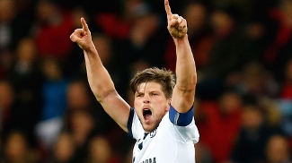 Com volta de Huntelaar, Holanda pré-convoca 33 jogadores para amistoso contra a França Huntelaar se recuperou, voltou bem ao Schalke e está na seleção holandesa