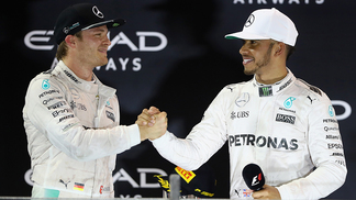 Rosberg foge de polêmica com Hamilton: 'Máximo respeito por ele' Rosberg e Hamilton foram companheiros na Mercedes por três anos