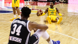 A histórica vitória que fez surgir lágrimas de orgulho em cada brasileiro Brasil supero a seleção grega