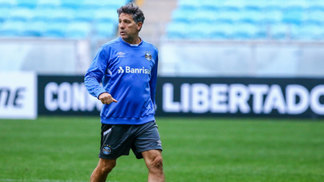 Renato nega que derrota na Arena influenciará no jogo da Libertadores Renato Portaluppi comparou a ausência de Luan à de Messi