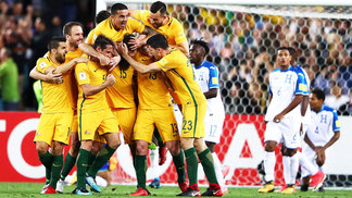 Austrália bate Honduras na repescagem e se classifica para sua 4ª Copa do Mundo seguida Austrália Comemora Gol Honduras Eliminatórias Copa-2018 15/11/2017