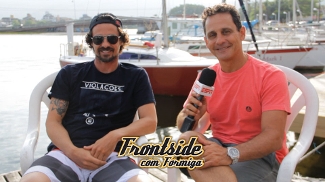 Surf e skate em família Guga Arruda de Frontside com Formiga