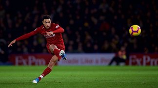 Do grande 9 de área a Arnold no Liverpool: entenda a transformação dos cruzamentos nos últimos anos Alexander-Arnold, do Liverpool, tem um dos cruzamentos mais precisos do mundo na atualidade