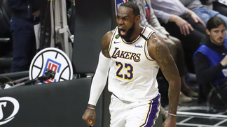 LeBron James se transforma e ser coroado como rei é a comprovação da grandeza de um gênio