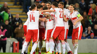 Irlanda do Norte não consegue segurar a Suíça e sai em desvantagem na repescagem para a Copa de 2018 Irlanda do Norte x Suíça, eliminatórias europeias