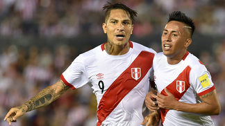 Trauco, Guerrero e Cueva são chamados para duelos que podem levar Peru à Copa Guerrero e Cueva vão desfalcar Flamengo e São Paulo em novembro
