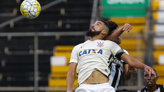Compra de zagueiro emprestado rende mais um processo na Justiça contra o Corinthians Vinicius Del'Amore foi titular do Corinthians no título da Copinha desse ano